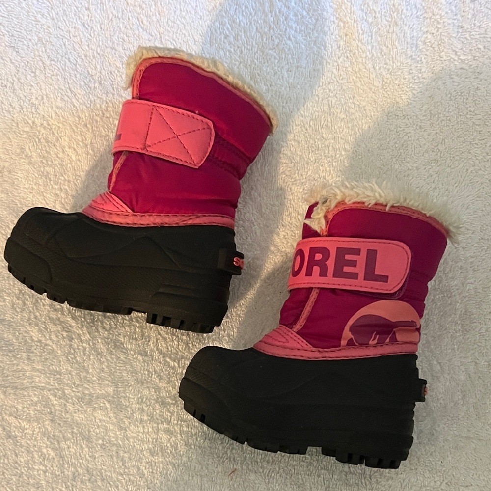 Sorel Kids Pink and Magenta Cold-Weather Boot - Picture 3 of 6